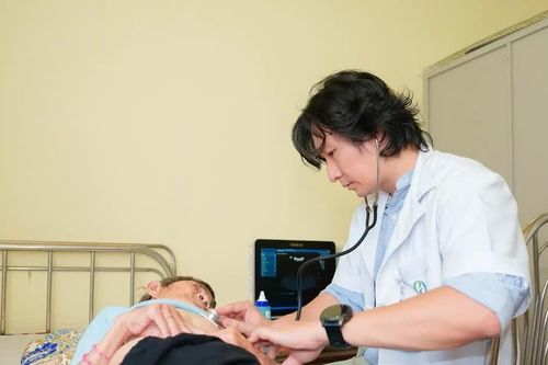 Cụ bà đột quỵ giấu cơn mệt vì 'ngại phiền con', đến viện phát hiện ổ nhồi máu não mới