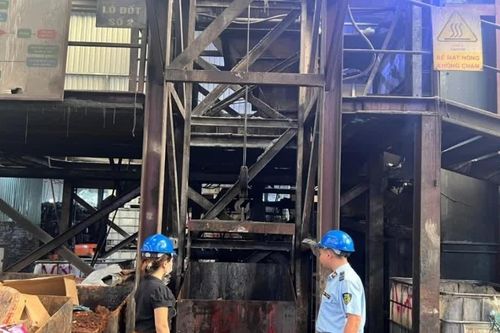 TPHCM: Hơn 40.000 sản phẩm giả nhãn hiệu, gần 100kg thịt heo không rõ nguồn gốc bị xử lý