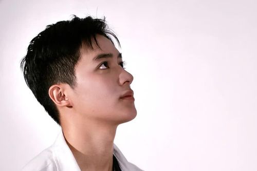Bác sĩ nội trú bất ngờ nổi tiếng: Điều quan trọng nhất vẫn là chuyên môn