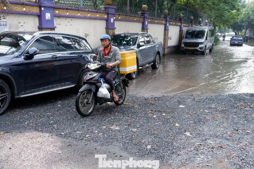 'Khu nhà giàu' Thảo Điền bao giờ hết ngập?