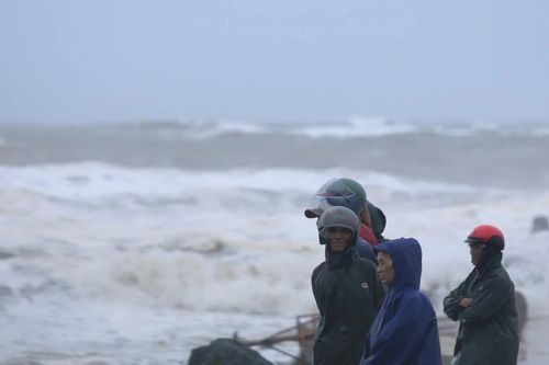 Năm nay còn 1-2 cơn bão có thể đổ bộ nước ta