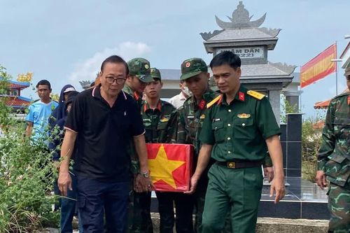 17 hài cốt liệt sĩ vừa được tìm thấy ở Đà Nẵng: Gần 40 năm, một người lặng lẽ hương khói