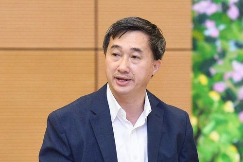 Thứ trưởng Bộ Y tế Trần Văn Thuấn bị khai trừ Đảng