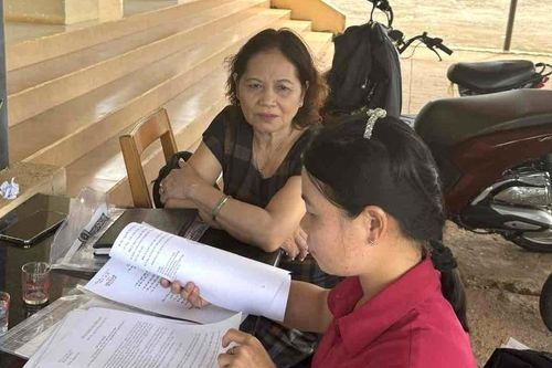Nữ Bí thư chi bộ xin trả lại 229 triệu đồng theo Nghị định 154 để ở lại công tác