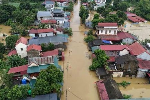 Thanh Hóa mưa lũ diễn biến phức tạp, hàng trăm hộ dân phải sơ tán