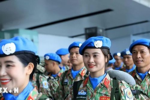 Đội Công binh số 5 và Bệnh viện dã chiến cấp 2 sẵn sàng lên đường làm nhiệm vụ