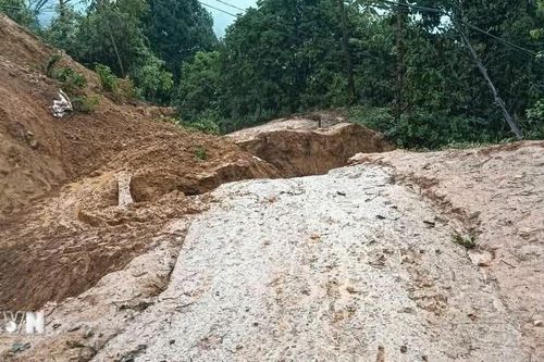 Mưa lớn ảnh hưởng nghiêm trọng đến hệ thống giao thông tại tỉnh Lào Cai