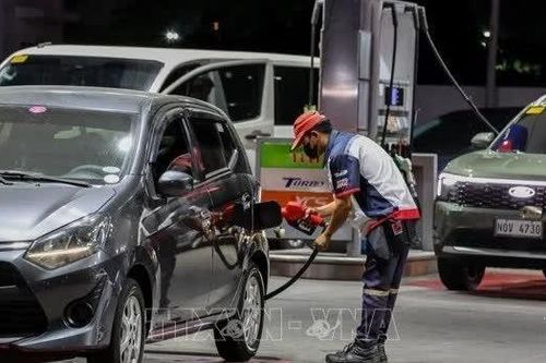 Cú sốc giá dầu đang tạo áp lực lớn lên các nền kinh tế ASEAN