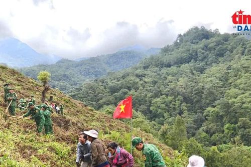 Gắn công tác dân tộc, tôn giáo với phát triển kinh tế và quốc phòng