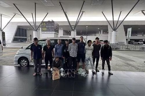 Giải cứu 10 ngư dân Việt Nam tại Malaysia