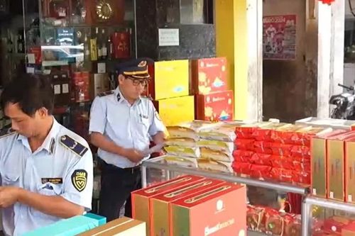 Thị trường Trung thu vắng khách, kiểm soát chặt chất lượng hàng hóa