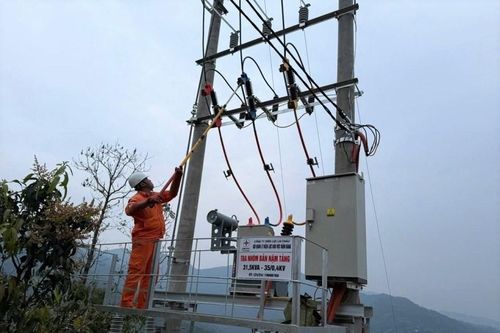 Điện lực miền Bắc dồn lực đầu tư xây dựng 4 tháng cuối năm
