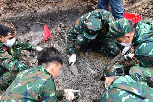 Quy tập thêm 14 bộ hài cốt liệt sĩ ở Công viên Lê Thị Riêng