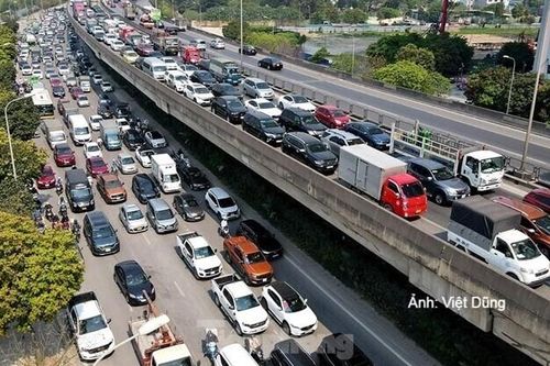 Đề xuất bỏ làn khẩn cấp đường Vành đai 3 trên cao và hạ tốc độ