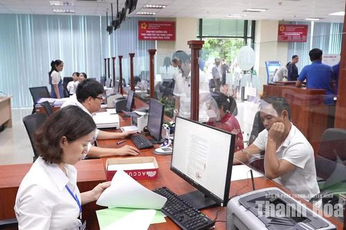 Định hình nền hành chính hiện đại, minh bạch, phục vụ