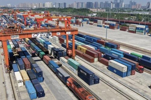 Bloomberg: Mỹ và Trung Quốc thảo luận về giảm thuế quan nông sản và năng lượng