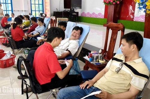 Xã An Cư tiếp nhận 106 đơn vị máu tình nguyện