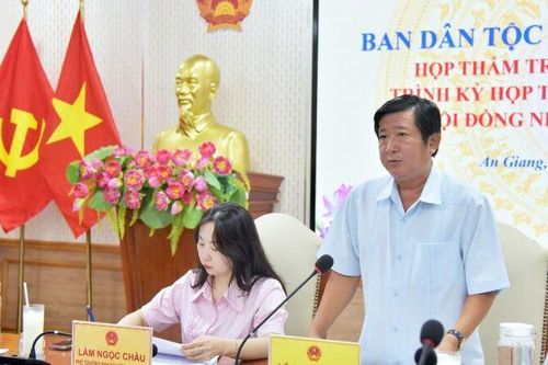 An Giang sẽ giám sát việc hỗ trợ dạy tiếng nói, chữ viết dân tộc thiểu số