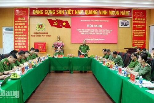 Cục Cảnh sát phòng cháy, chữa cháy và cứu nạn, cứu hộ kiểm tra tại Công an tỉnh An Giang