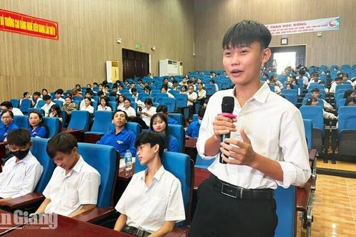 Hơn 200 đoàn viên, thanh niên An Giang được tập huấn nâng cao kiến thức khởi nghiệp sáng tạo