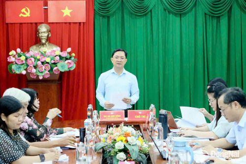 Giám sát chuyên đề về triển khai, quán triệt và xây dựng chương trình hành động thực hiện Nghị quyết Đại hội Đảng các cấp