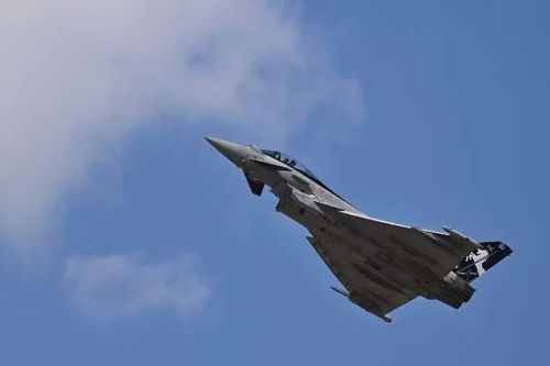 Baltic gia tăng căng thẳng sau hai sự cố liên quan Nga và NATO
