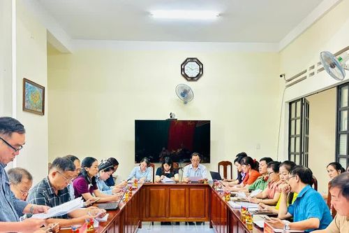 Đoàn liên ngành tỉnh Gia Lai kiểm tra công tác an toàn thực phẩm tại phường Diên Hồng