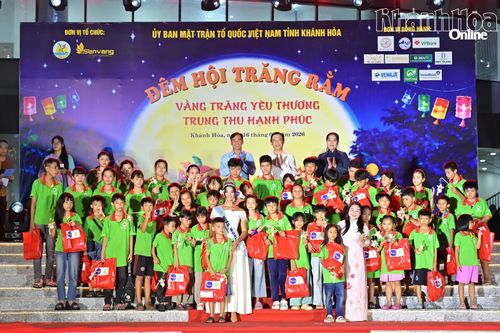 Sôi nổi Đêm hội trăng rằm