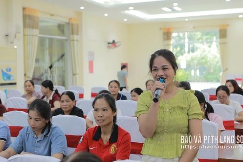 Cán bộ hội phụ nữ bắt nhịp yêu cầu mới