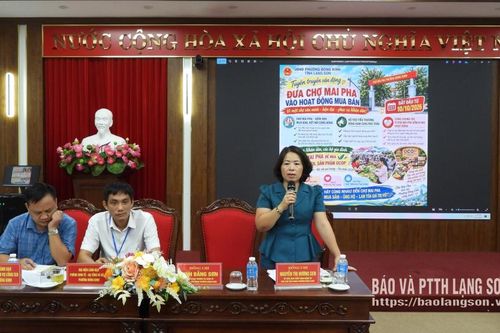 UBND phường Đông Kinh đối thoại với các tiểu thương