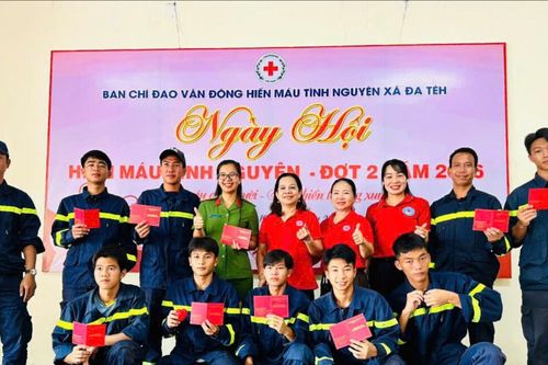 Đạ Tẻh thu 168 đơn vị máu tại Ngày hội hiến máu tình nguyện