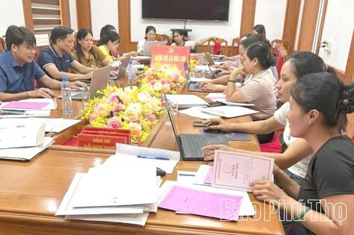 “Chìa khóa” xây dựng Đảng từ gốc