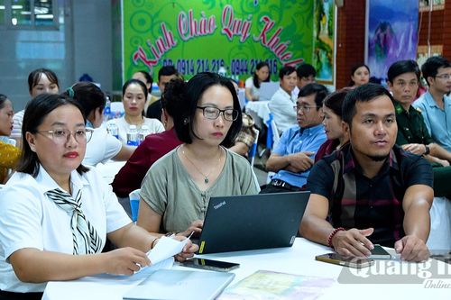 Thúc đẩy khả năng tiếp cận dịch vụ tài chính cho phụ nữ nông thôn, miền núi