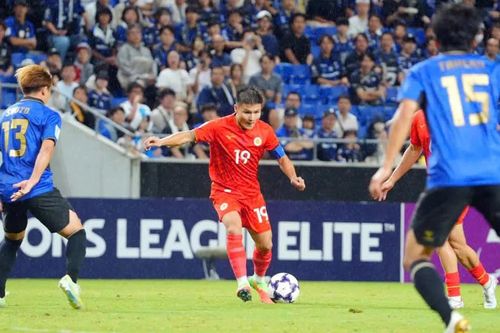 CLB Công an Hà Nội nhận án phạt cấm đăng ký cầu thủ mới từ FIFA