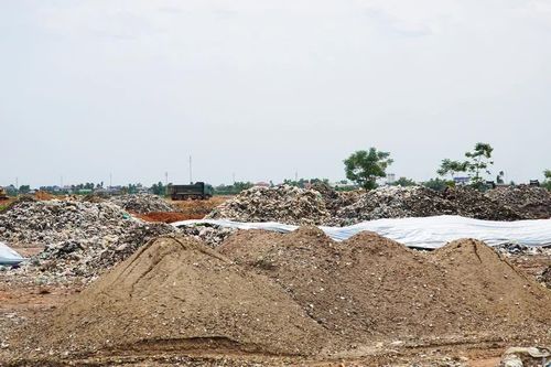 Ẩn họa môi trường từ chôn lấp rác thải trái quy định ở Hà Tĩnh