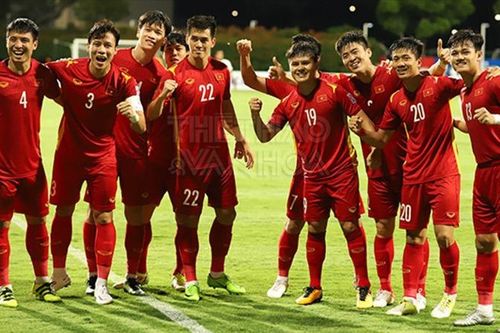 Đội tuyển Việt Nam gặp thách thức thể lực