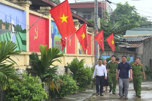 Sức dân giữ bình yên vùng núi Thủ đô