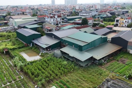 Xã Hoài Đức: Nhà xưởng mọc lên như nấm trên đất nông nghiệp