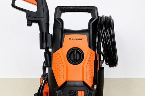 Máy rửa xe mini Lutian - Làm sạch xe nhanh, tiết kiệm thời gian