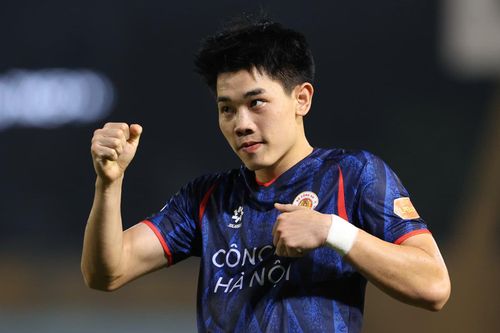 CLB Công an Hà Nội bị FIFA cấm chuyển nhượng cầu thủ