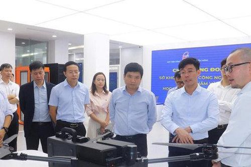 Thêm nguồn lực cho phát triển khoa học, công nghệ Thủ đô
