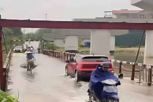 Xã An Khánh thông báo dừng lưu thông nhiều cầu bắc qua sông Đáy