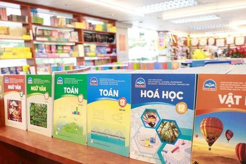 Chủ động hơn để bảo đảm đủ sách giáo khoa
