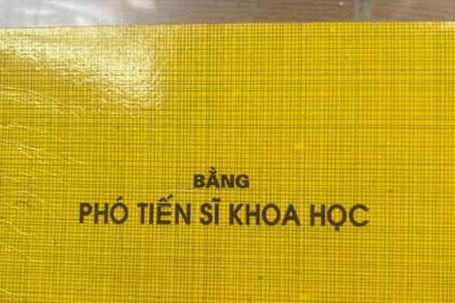 Nghiệp vụ non kém hay làm khó khách hàng?
