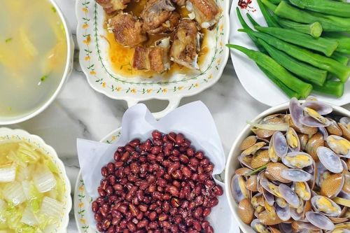 Gợi ý 10 mâm cơm gia đình mùa mưa bắt mắt vừa bổ dưỡng vừa dễ làm
