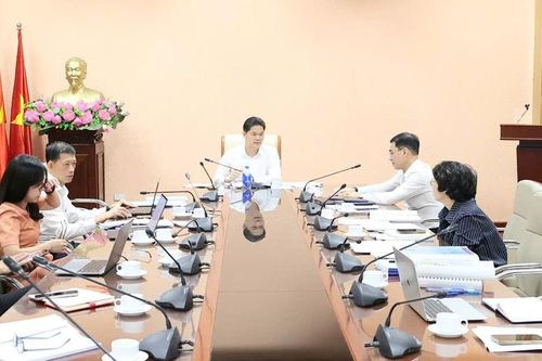 Đẩy nhanh hoàn thiện dự thảo Tiêu chuẩn chất lượng nâng cao đối với bệnh viện
