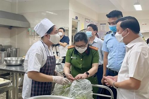 Từng bước công khai cơ sở vi phạm an toàn thực phẩm