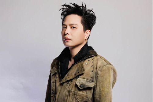 Ê-kíp Trịnh Thăng Bình xin lỗi