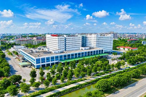 Đi khám không còn bắt đầu từ lúc trời chưa sáng