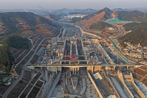 Kênh đào 134km của Trung Quốc mở lối mới tới Đông Nam Á